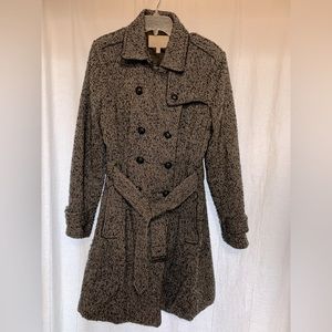 Banana Republic warm coat with belt size L